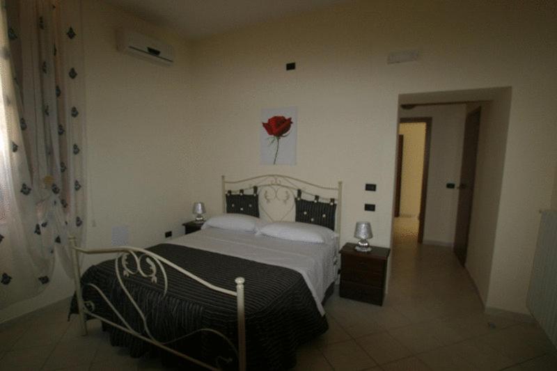 Tavernola - Locanda Di Campagna Battipaglia Kültér fotó