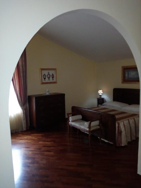 Tavernola - Locanda Di Campagna Battipaglia Kültér fotó