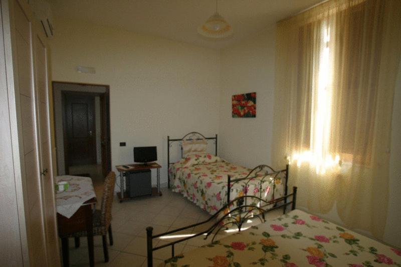 Tavernola - Locanda Di Campagna Battipaglia Kültér fotó